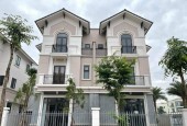 Chính chủ bán căn Biệt Thự Song Lập 135m2 giá cực kì hợp lý tại Centa City TP Từ Sơn